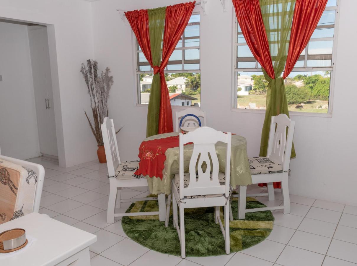 Edtricias Apartments Christ Church Dış mekan fotoğraf
