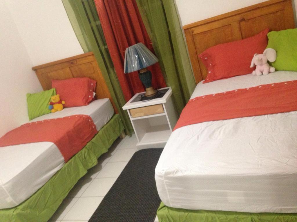 Edtricias Apartments Christ Church Dış mekan fotoğraf