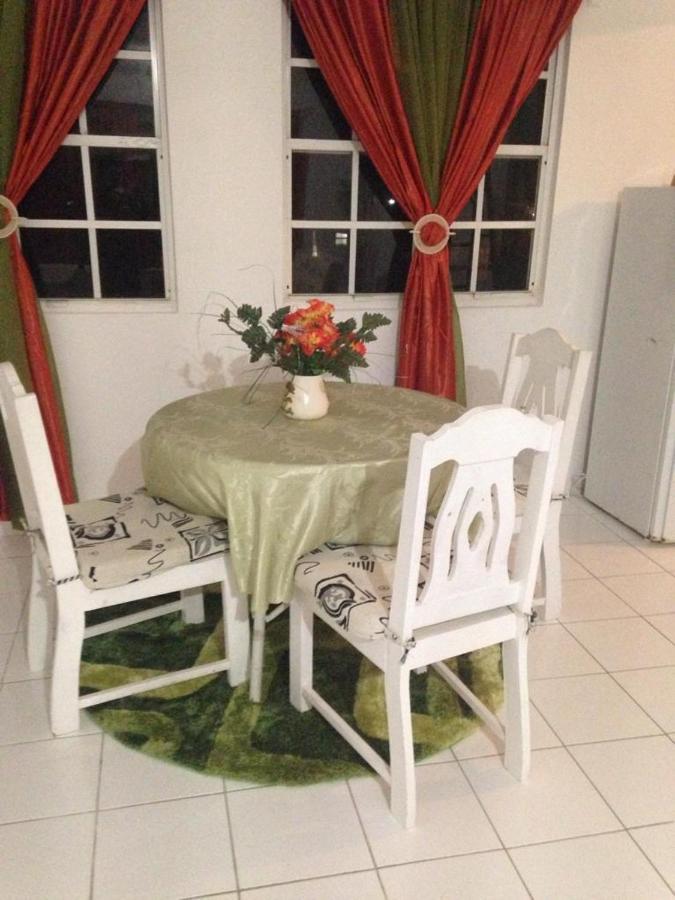 Edtricias Apartments Christ Church Dış mekan fotoğraf